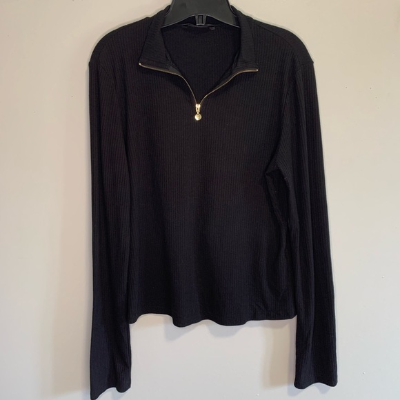 SHEIN Zip Front Rib-knit long sleeve tee - Picture 2 of 8